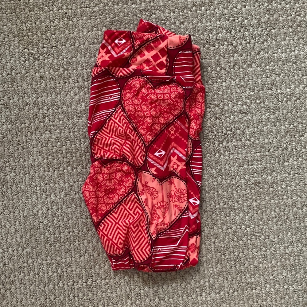 Lularoe valentines leggings